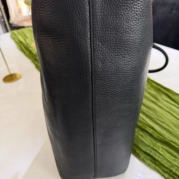 Prada Black Leather Tote Bag Large Shoulder Bag Gold Hardware Authentic - Picture 7 of 15